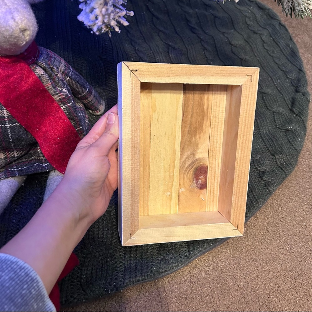 “Dear Santa I’ve Been Goodish” Christmas Quote Sign Decor - Picture 2 of 5